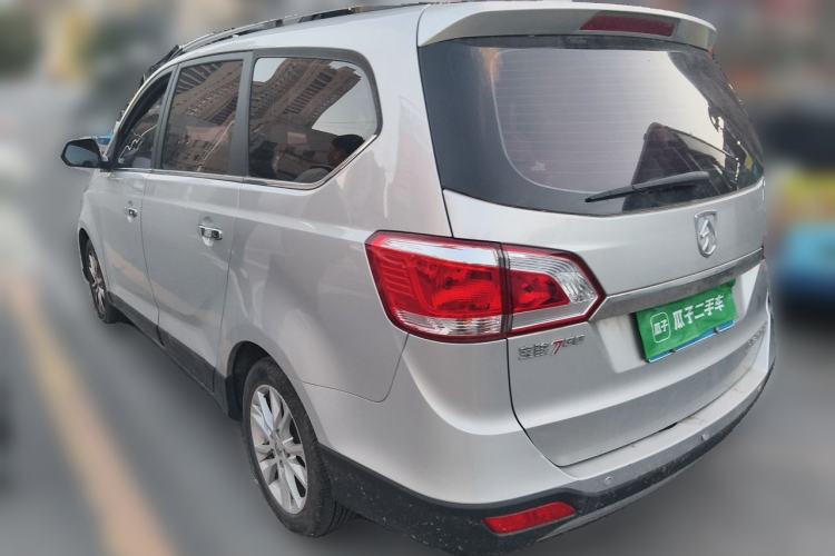 Used Baojun 730 2014 1.5L manual Comfort version 7 seats Rear Left 45 Deg