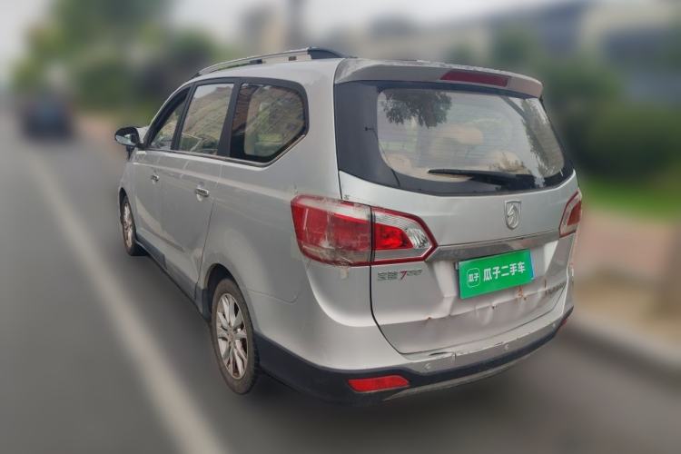Used Baojun 730 2014 1.5L manual Comfort version 7 seats Rear Left 45 Deg