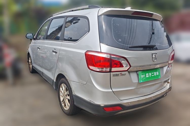 Used Baojun 730 2014 1.5L manual Comfort version 7 seats Rear Left 45 Deg