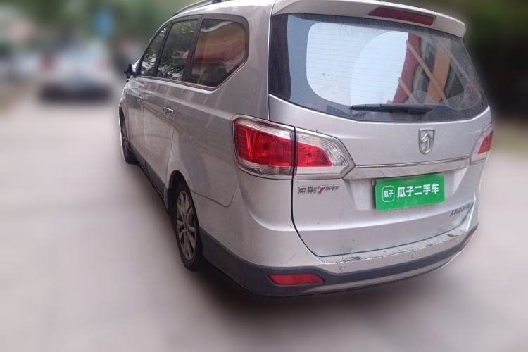 Used Baojun 730 2014 1.5L manual Comfort version 7 seats Rear Left 45 Deg