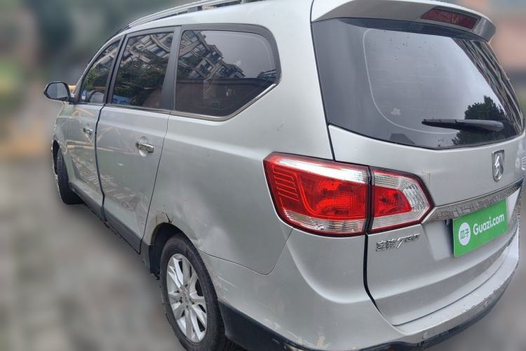 Used Baojun 730 2014 1.5L manual Comfort ESP version 7 seats Rear Left 45 Deg