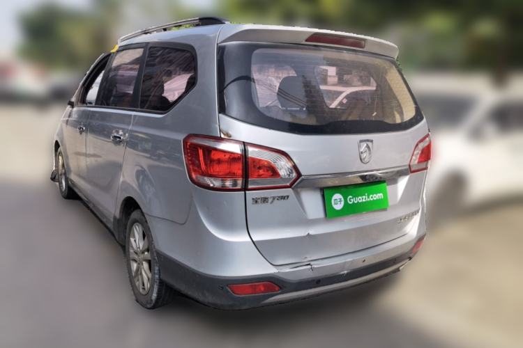 Used Baojun 730 2014 1.5L manual standard trim 7 seats Rear Left 45 Deg