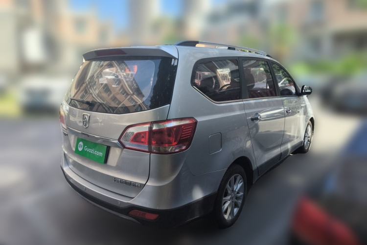 Used Baojun 730 2014 1.5L manual luxury trim 7 seats Rear Right 45 Deg