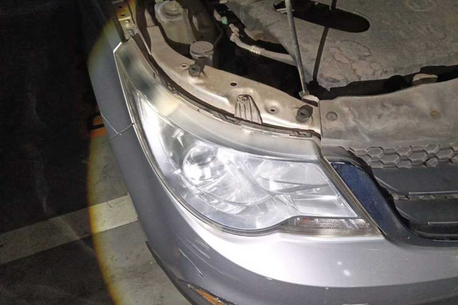 Used Baojun 730 2014 1.8L manual Comfort trim 7-seater Right Front Headlight