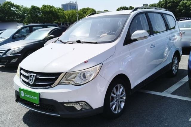Used Baojun 730 2014 1.5L manual Comfort ESP version 7 seats