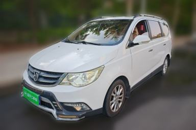 Used Baojun 730 2014 1.5L Manual Luxury Navigation ESP Version 7 Seats
