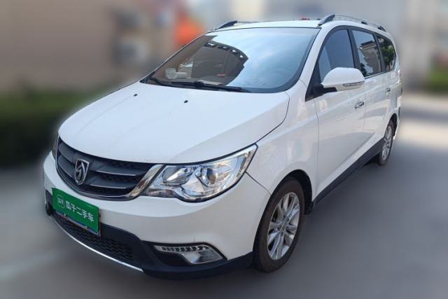 Used Baojun 730 2014 1.5L manual Comfort ESP version 7 seats