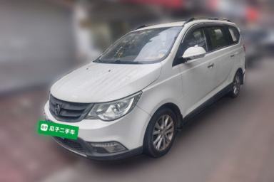 Used Baojun 730 2014 1.5L manual Comfort version 7 seats