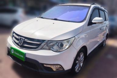 Used Baojun 730 2014 1.5L manual Comfort version 7 seats