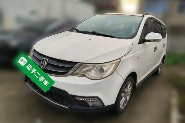 Used Baojun 730 2014 1.5L manual Comfort version 7 seats