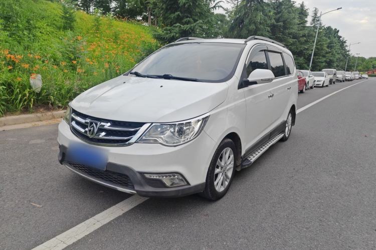 Used Baojun 730 2014 1.5L manual Comfort version 7 seats Guazi used car, China used car export, Used car for sale, Used  cars, Cheapest cars for sale