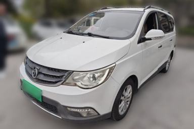 Used Baojun 730 2014 1.5L manual Comfort version 7 seats