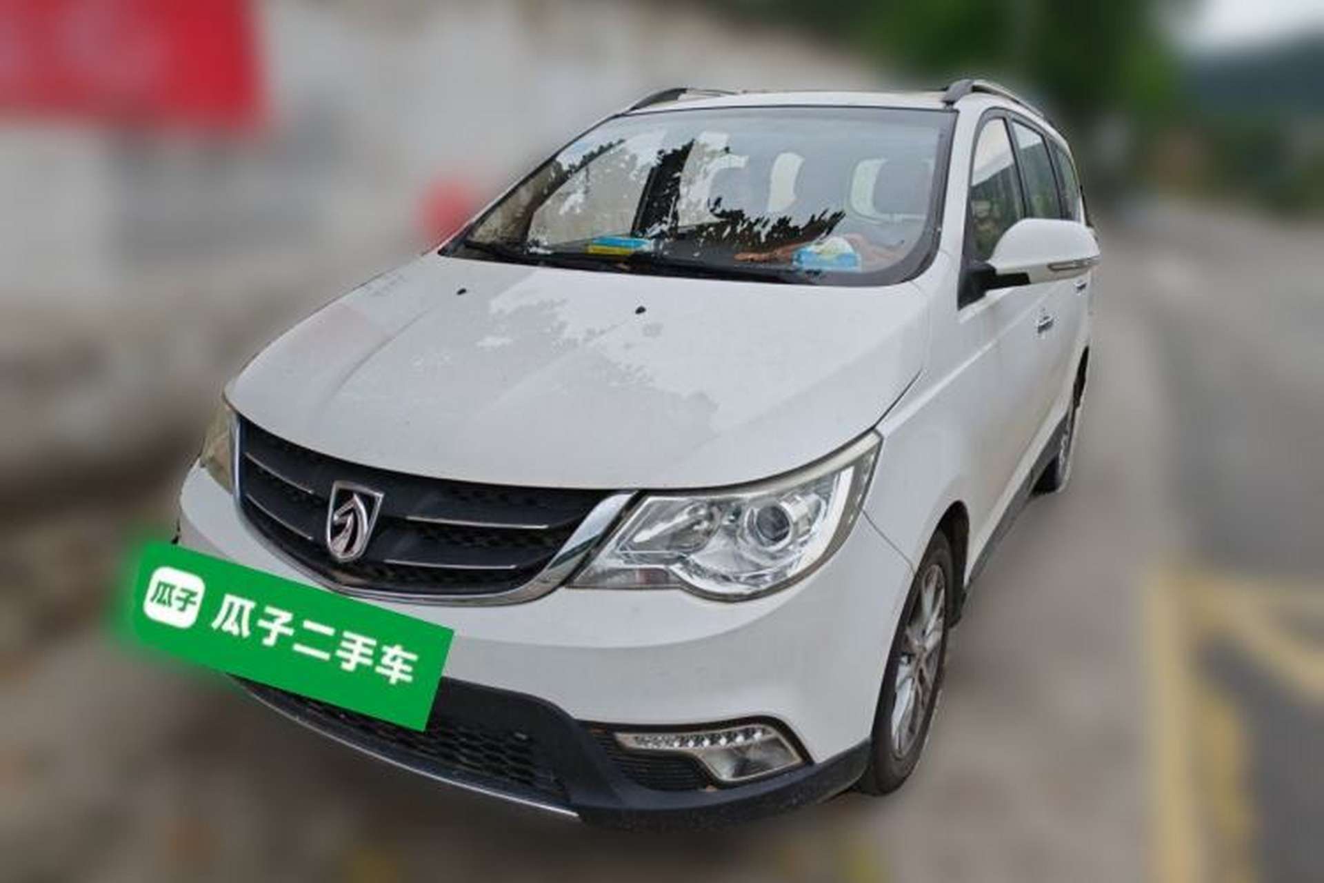 Used Baojun 730 2014 1.5L manual luxury trim 7 seats Front Left 45 Deg