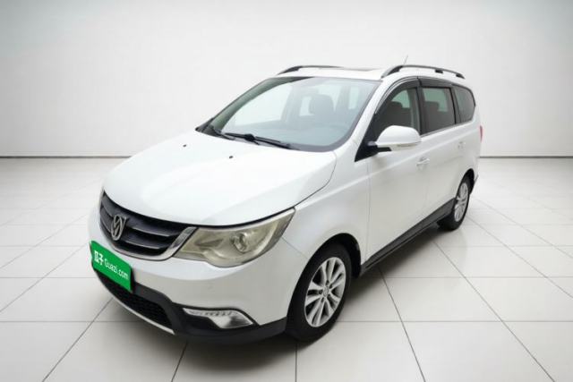 Used Baojun 730 2014 1.5L manual Comfort ESP version 7 seats