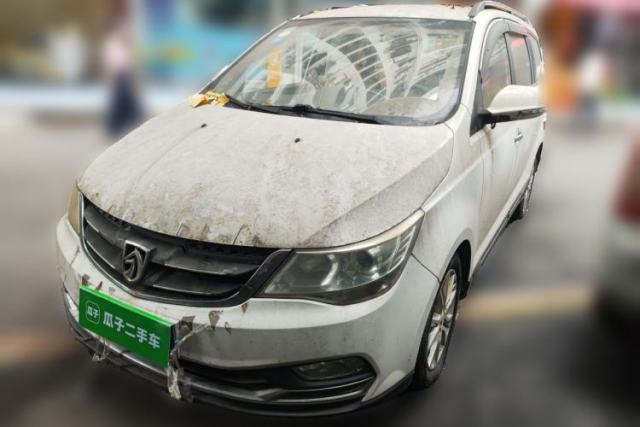 Used Baojun 730 2014 1.5L manual Comfort version 7 seats