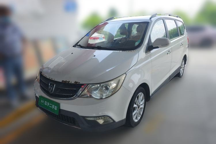 Used Baojun 730 2014 1.5L manual Comfort ESP version 7 seats Guazi used car, China used car export, Used car for sale, Used cars, Cheapest cars for sale