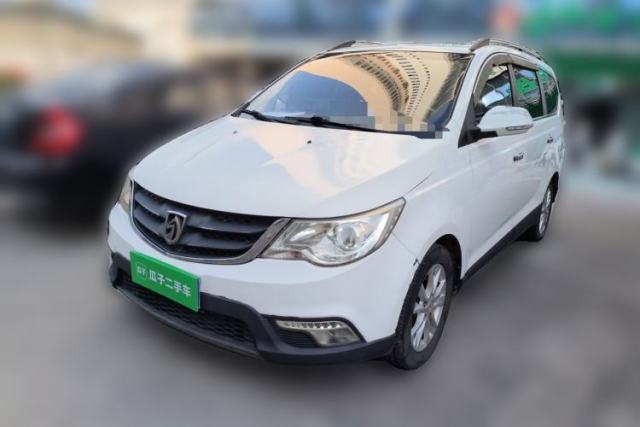 Used Baojun 730 2014 1.5L Manual Luxury Navigation ESP Version 7 Seats