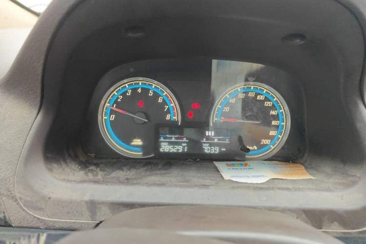 Used Baojun 730 2014 1.5L manual Comfort version 7 seats Instrument Cluster