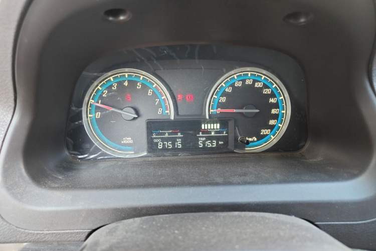 Used Baojun 730 2014 1.5L manual luxury trim 7 seats Instrument Cluster