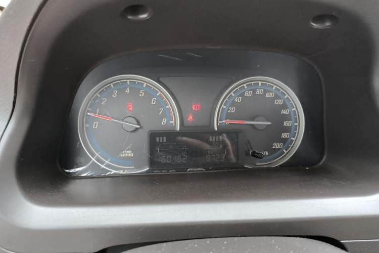 Used Baojun 730 2014 1.5L manual Comfort version 7 seats Instrument Cluster