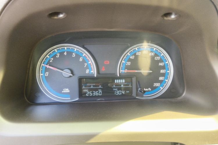 Used Baojun 730 2014 1.5L manual Comfort version 7 seats Instrument Cluster