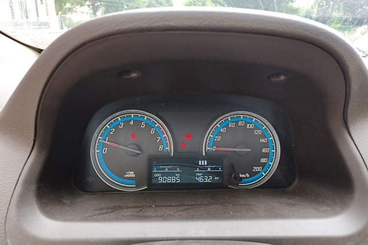 Used Baojun 730 2014 1.5L manual luxury trim 7 seats Instrument Cluster