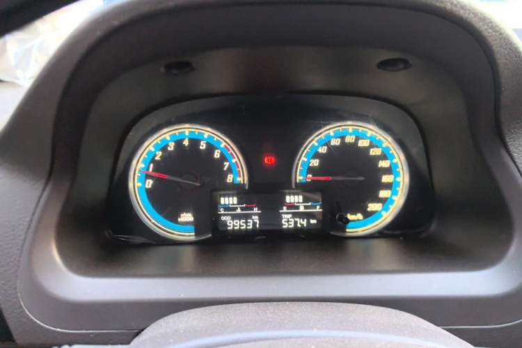 Used Baojun 730 2014 1.5L manual Comfort ESP version 7 seats Instrument Cluster