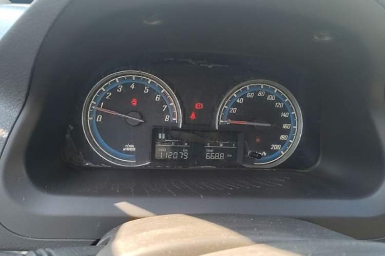 Used Baojun 730 2014 1.5L manual luxury trim 7 seats Instrument Cluster