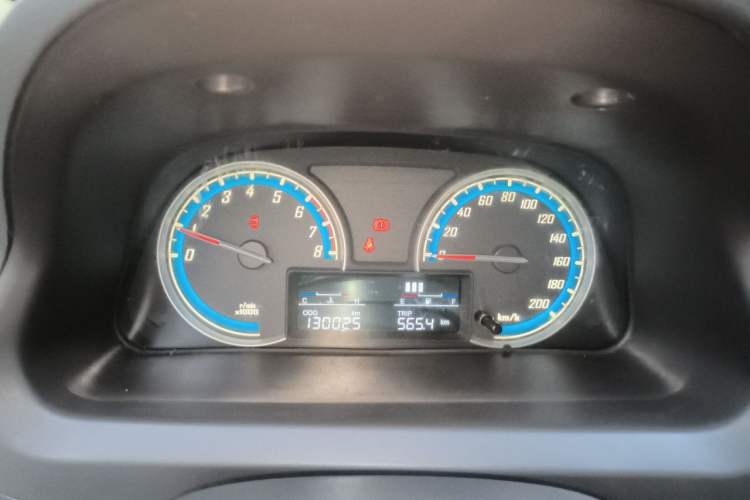 Used Baojun 730 2014 1.5L Manual Luxury Navigation ESP Version 7 Seats Instrument Cluster