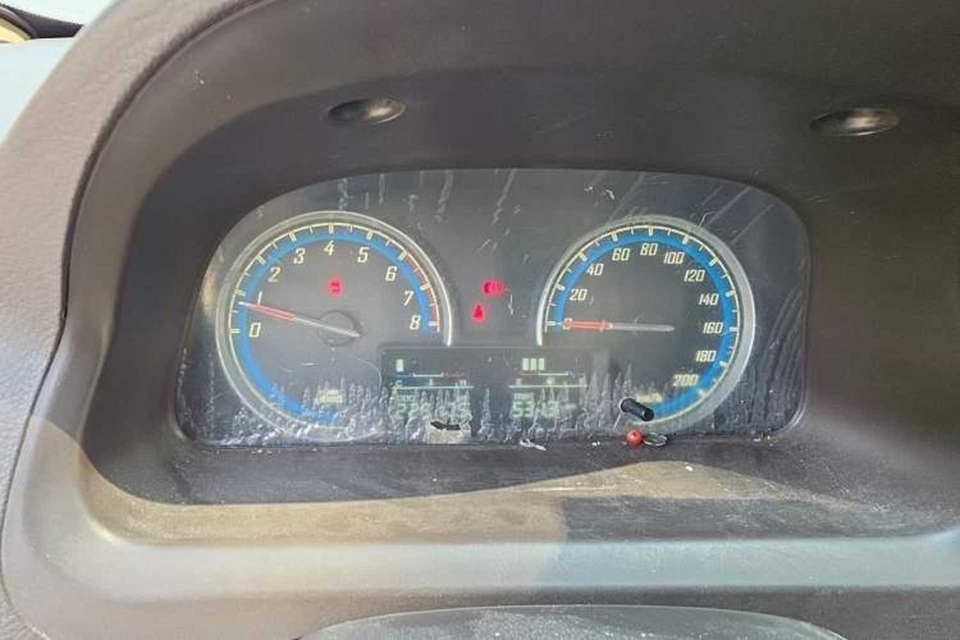 Used Baojun 730 2014 1.5L Manual Luxury Navigation ESP Version 7 Seats Instrument Cluster