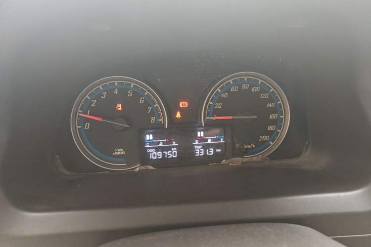 Used Baojun 730 2014 1.8L manual Comfort trim 7-seater Instrument Cluster