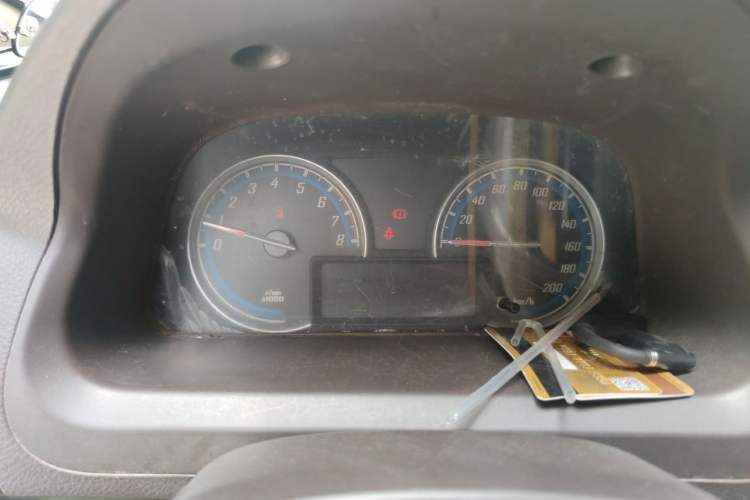 Used Baojun 730 2014 1.5L manual Comfort version 7 seats Instrument Cluster