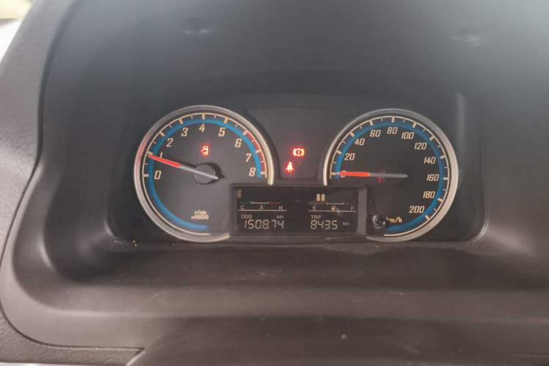 Used Baojun 730 2014 1.5L manual luxury trim 7 seats Instrument Cluster