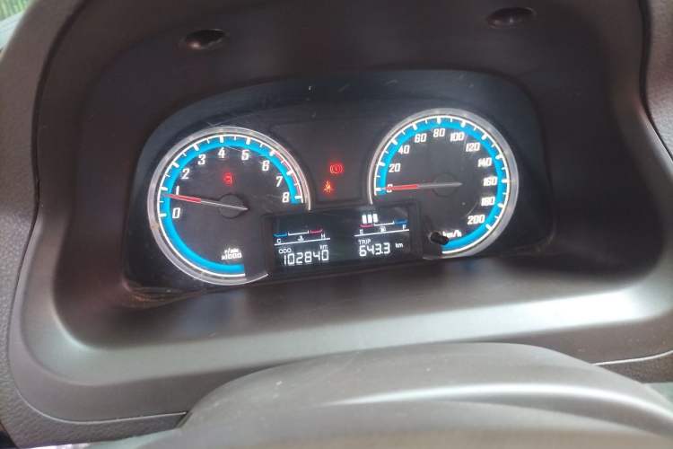 Used Baojun 730 2014 1.5L manual Comfort version 7 seats Instrument Cluster
