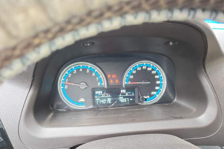 Used Baojun 730 2014 1.5L manual luxury trim 7 seats Instrument Cluster