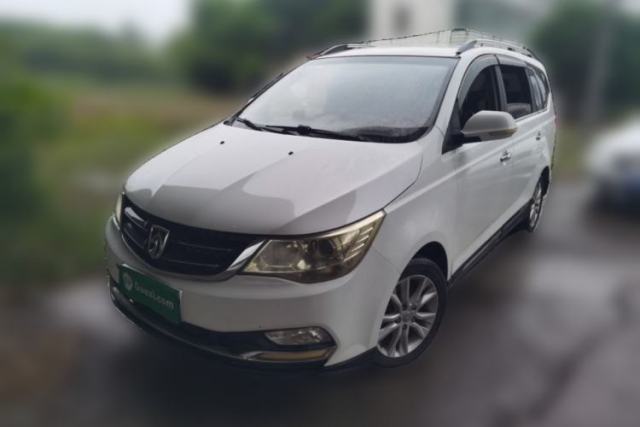 Used Baojun 730 2014 1.5L manual Comfort ESP version 7 seats