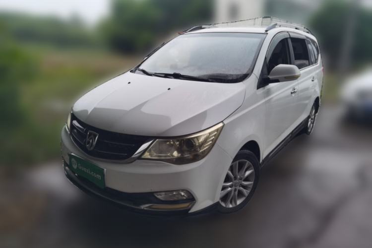 Used Baojun 730 2014 1.5L manual Comfort ESP version 7 seats Guazi used car, China used car export, Used car for sale, Used  cars, Cheapest cars for sale