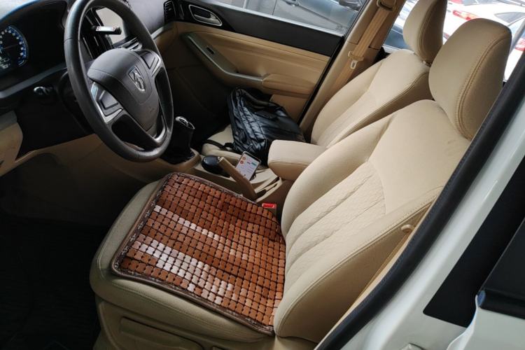 Used Baojun 730 2014 1.5L manual standard trim 7 seats Left Front Seat