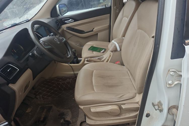 Used Baojun 730 2014 1.8L manual Comfort trim 7-seater Left Front Seat