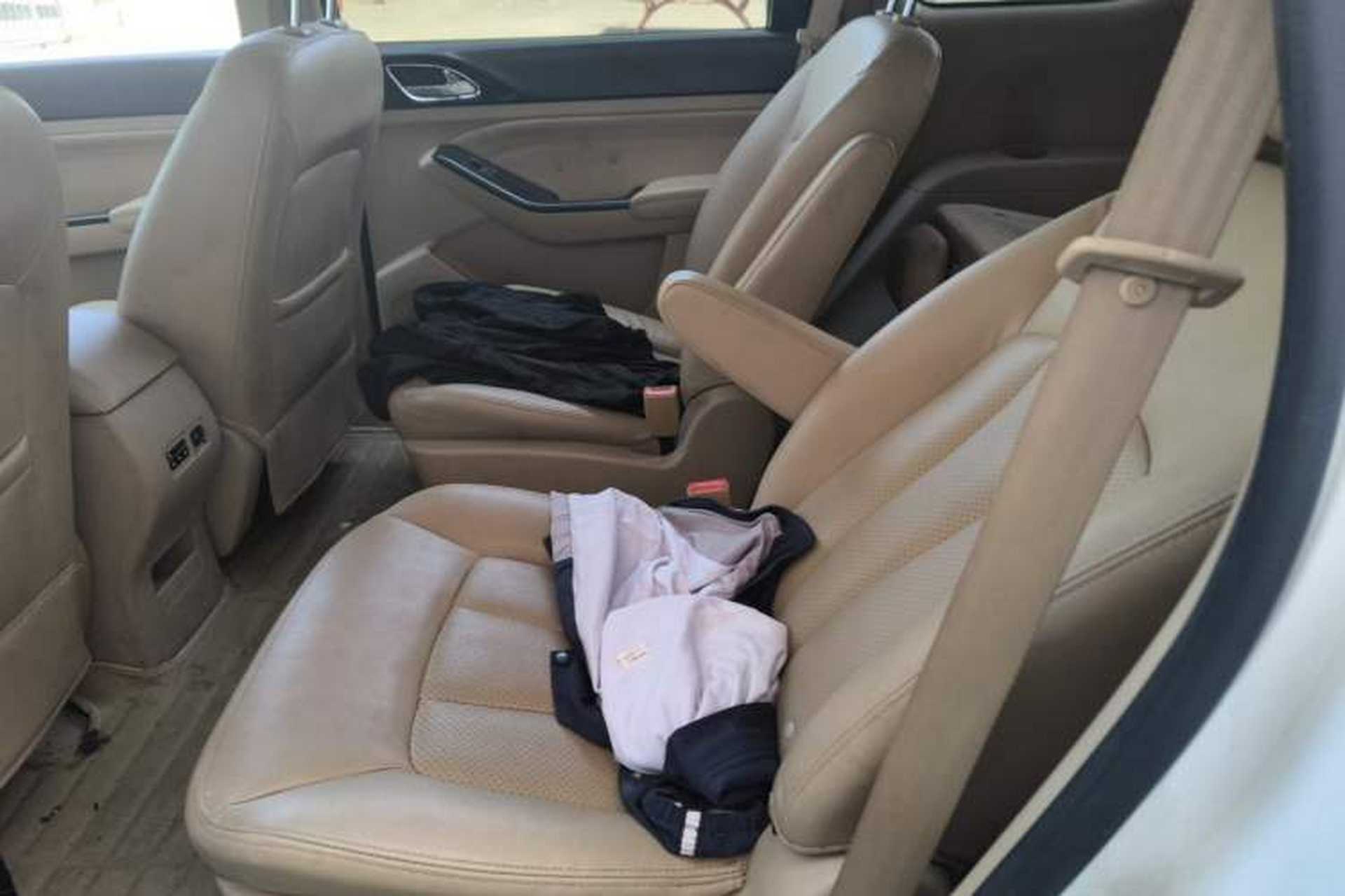 Used Baojun 730 2014 1.5L manual Comfort version 7 seats Left Rear Seat