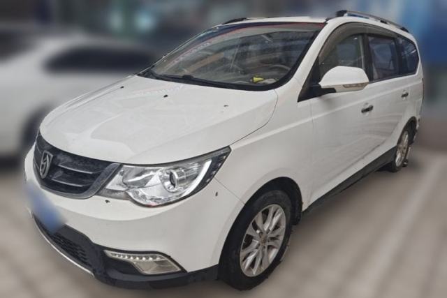 Used Baojun 730 2014 1.8L manual Comfort trim 7-seater