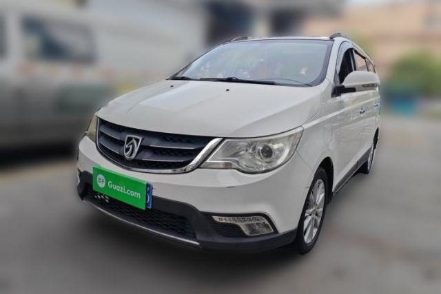 Used Baojun 730 2014 1.5L manual luxury trim 7 seats