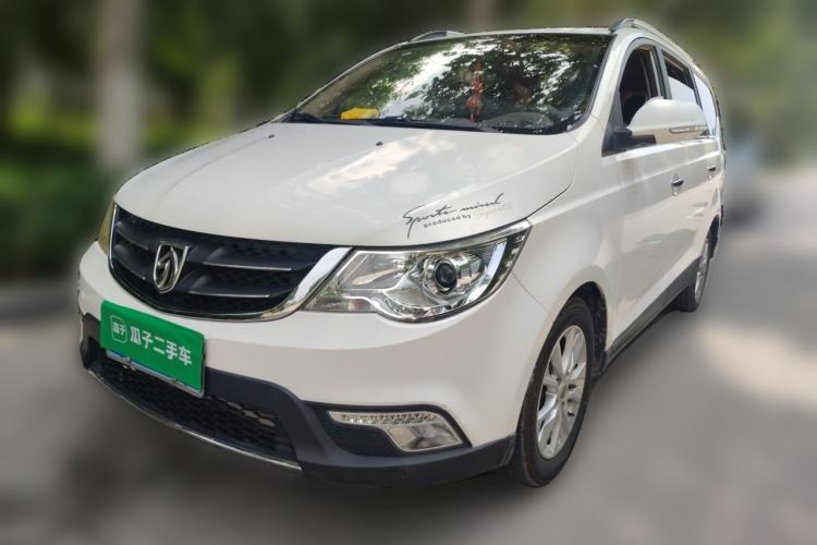 Used Baojun 730 2014 1.5L manual Comfort version 7 seats Guazi used car, China used car export, Used car for sale, Used Baojun cars, Cheapest cars for sale