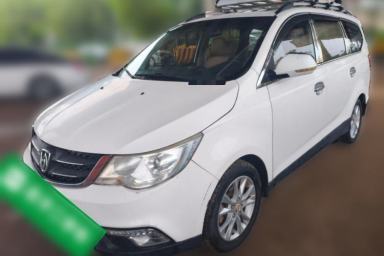Used Baojun 730 2014 1.5L manual luxury trim 7 seats