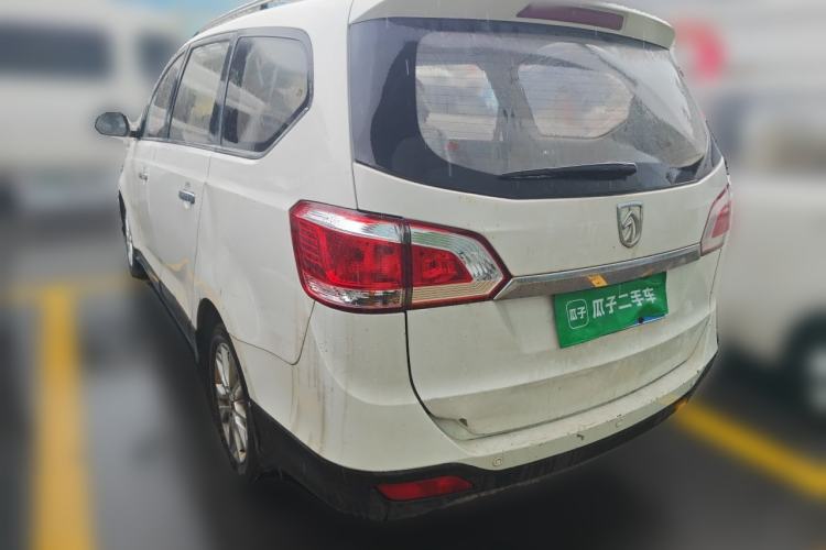 Used Baojun 730 2014 1.5L manual Comfort version 7 seats Rear Left 45 Deg