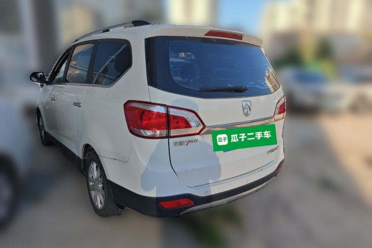 Used Baojun 730 2014 1.5L manual luxury trim 7 seats Rear Left 45 Deg