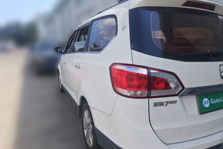 Used Baojun 730 2014 1.5L manual Comfort version 7 seats Rear Left 45 Deg