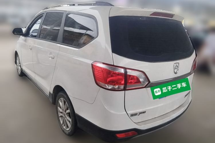 Used Baojun 730 2014 1.5L manual standard version 5 seats Rear Left 45 Deg