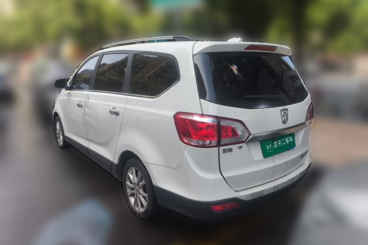 Used Baojun 730 2014 1.5L manual Comfort version 7 seats Rear Left 45 Deg