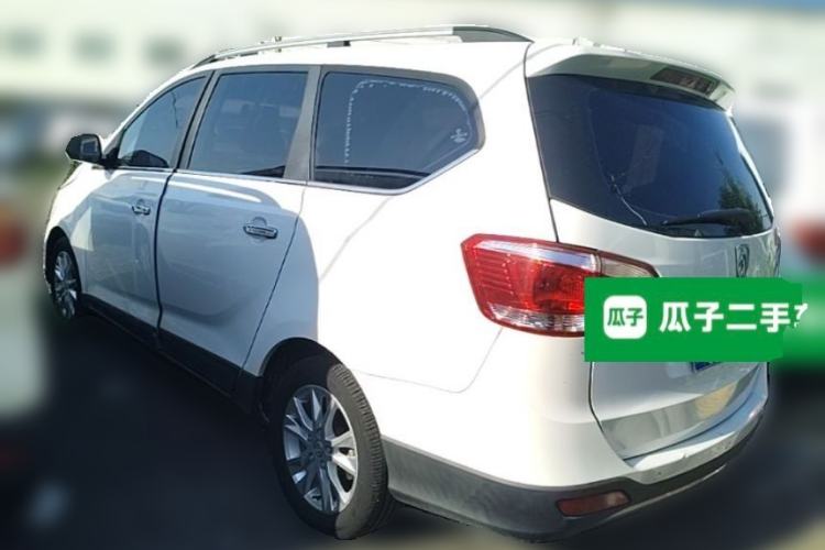 Used Baojun 730 2014 1.5L manual luxury trim 7 seats Rear Left 45 Deg